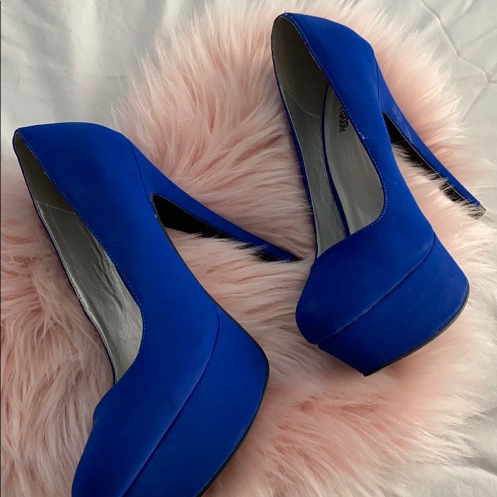 Blue heels